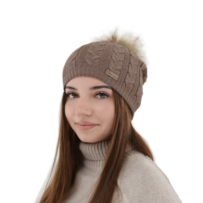 pol_pl_Czapka-zimowa-damska-ciemnobezowa-z-welna-merino-Bafi-13024_7.jpg