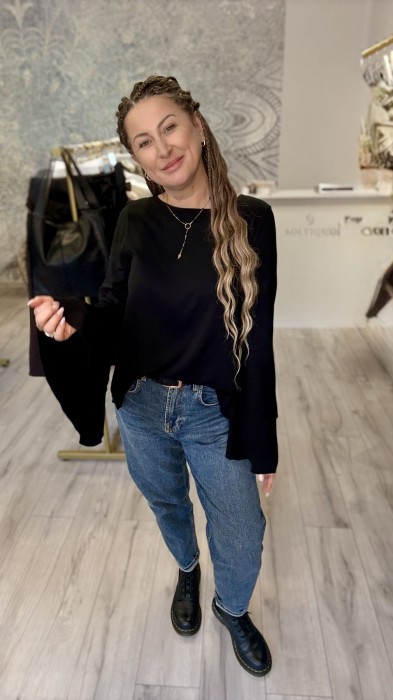 camila black2.jpeg