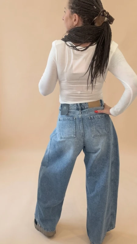 Jeans stacy tył.jpeg